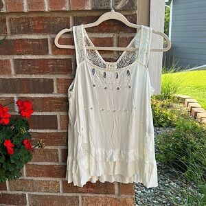 POL Ladies S Embellished Lacy & Ruffled Cream Tank Top